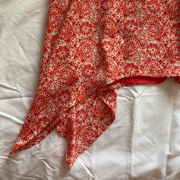 Tank - Picture 2 of 2